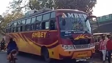 Photo of महिला ने कार से किया बस का पीछा गुस्साई महिला ने ड्राइवर को जड़ा थप्पड़