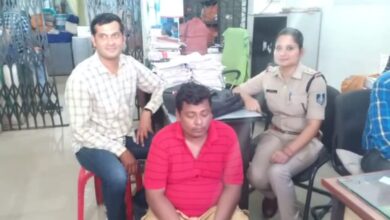 Photo of तस्कर ने 75 बांग्लादेशी युवतियों से रचाई शादी हर महीने 55 से ज्यादा लड़कियों को लाता भारत