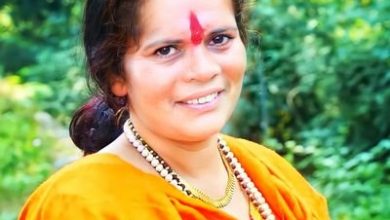 Photo of नमाज पढ़ने को लेकर किया बयानबाज़ी पटाखे फोड़ना गलत तो नमाज पढ़ने पर भी रोक लगाओं साध्वी प्राची