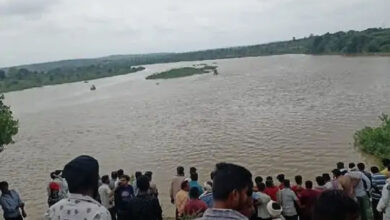 Photo of यमुना नदी के किनारे लापता जीजा साली का मिला शव शव को कंकाल की शक्ल मे किया गया बरामद