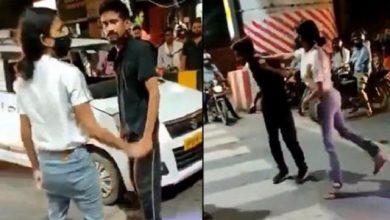Photo of लखनऊ की थप्पड़ गर्ल के हाथों पीटने वाले कैब ड्राइवर ने ज्वाइन की पॉलिटिक्स