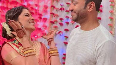 Photo of शादी के कार्ड बांटना शुरू किया अंकिता लोखंडे और विक्की जैन