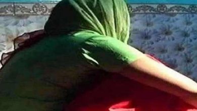 Photo of भतीजे को अपनी बीवी के साथ रंगरलियां मनाता देख चाचा के उड़े होश