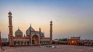 Photo of मस्जिद बनी दबंगों की दबंगई का अड्डा हिंदू भाइयों को कुछ युवकों ने मस्जिद में खींचा