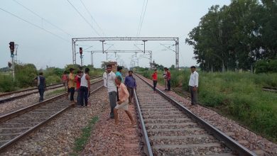 Photo of मालगाड़ी से कटकर 35 वर्षीय युवक की मौत