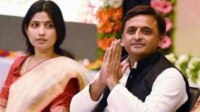 Photo of अखिलेश की पत्नी डिम्पल दिल खोलकर करती हैं पति की तारीफ