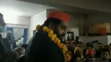 Photo of चुनाव से पहले सपा प्रत्याशी के बिगड़े बोले सरेआम प्रशासन की कर रहे है ‘ऐसी की तेसी’
