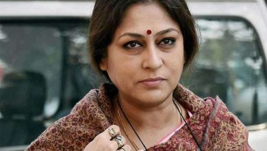 Photo of डोला सेन के बयान पर रूपा गांगुली का आया जवाब उन्हें शायद मेरी एक्टिंग पसंद है-रूपा गांगुली