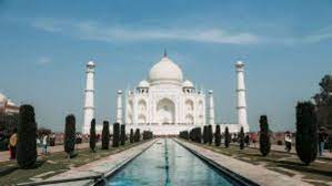 Photo of आगरा:ताजमहल पर अव्यवस्थाओं का दौर जारी