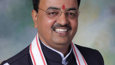 Photo of मुख़्तार का बेटा बोला- किसी का ट्रांसफर नहीं, पहले हिसाब होगा, केशव बोले-इन्हें भी लटकाएंगे