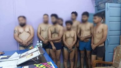 Photo of थाने में पत्रकार के कपड़े उतारने पर TI-SI हुए लाइन अटैच भाजपा विधायक के खिलाफ खबरें लिखने पर निकाले अर्धनग्न फोटो