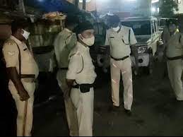 Photo of पुलिस जीप से हुई दूल्हे की मौत ,आक्रोशित भीड़ ने खेला पटना में मौत का तांडव