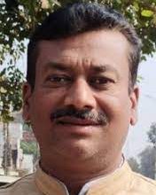 Photo of कांग्रेस नेता ने भाजपा को दी खुली चुनौती  RSS कार्यालय में लगाएं 100 फ़ीट ऊंचा तिरंगा – राकेश सिंह यादव