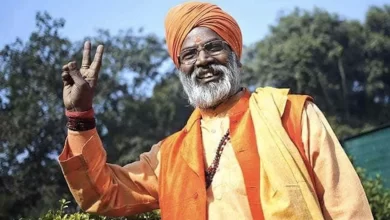 Photo of सासंद साक्षी महाराज ने अखिलेश यादव पर साधा निशाना, कहा – दंगे तो सपा कराती है