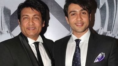 Photo of अंग्रेजों के गुलाम अब भी हैं…’ Shekhar Suman ने इंग्लिश में स्पीच देने पर किया कटाक्ष