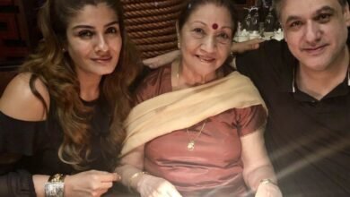 Photo of Raveena Tandon के घर में हुई 25 लाख की चोरी, हीरों के जेवर, घड़ियां; मंगलसूत्र सब मिला गायब